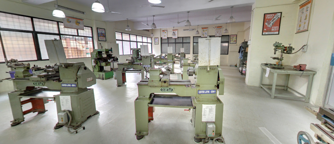 Thakur Polytechnic Labs(2)