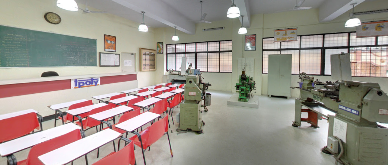 Thakur Polytechnic Labs(3)