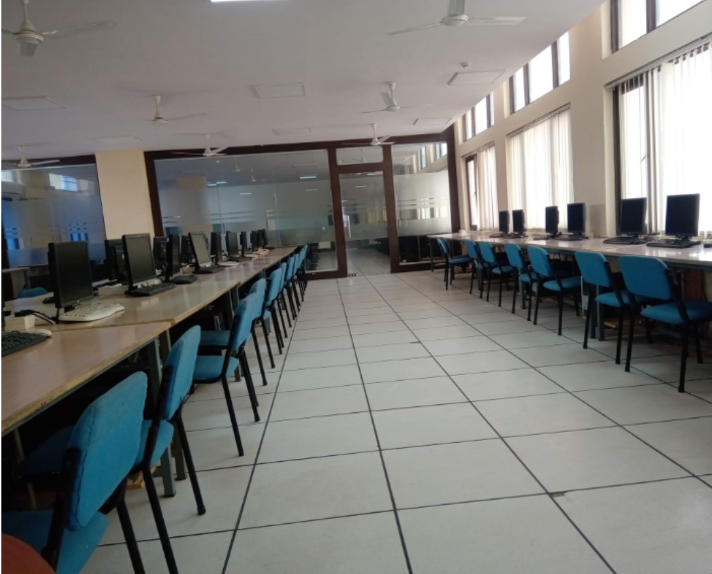 ICFAI University Jaipur Labs(3)