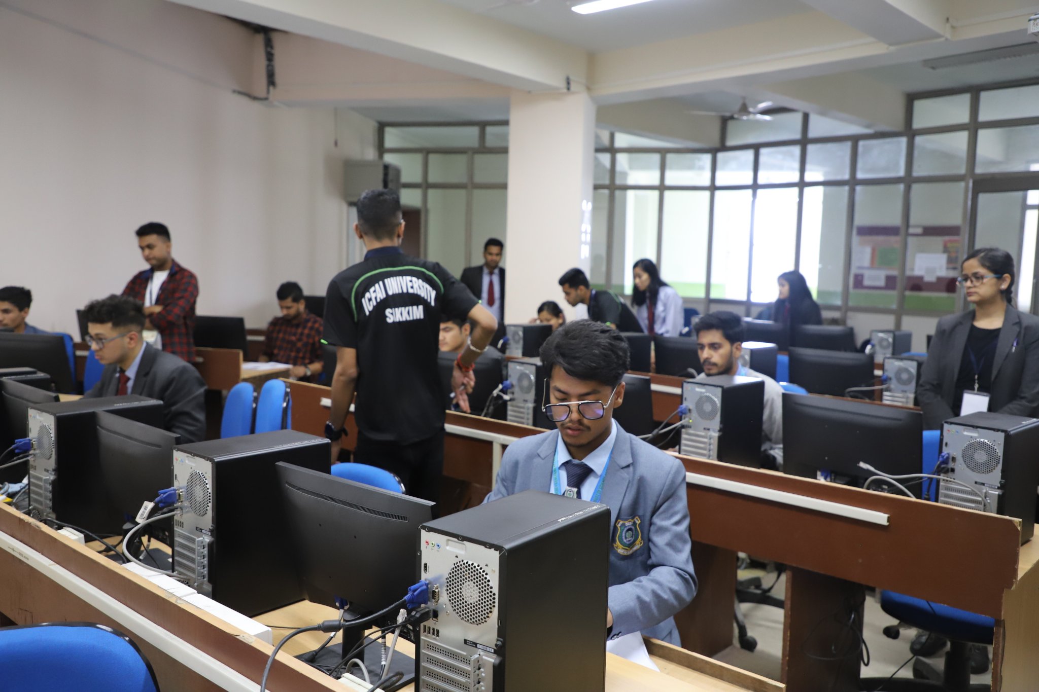 ICFAI University, Sikkim Labs(4)