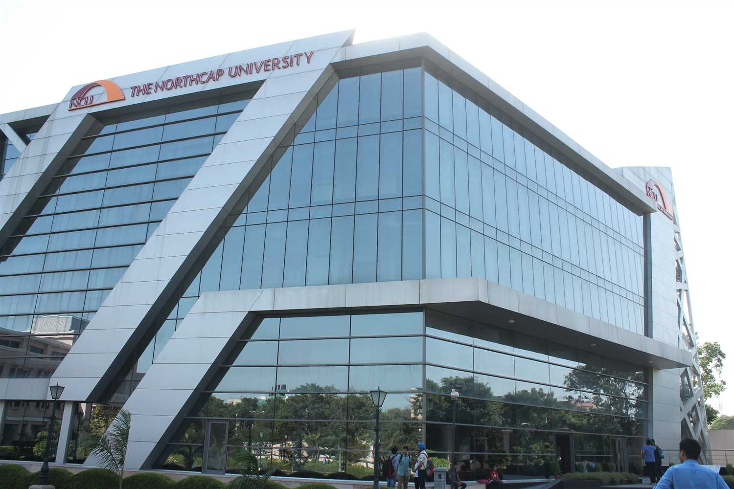 Northcap University Campus Building(2)