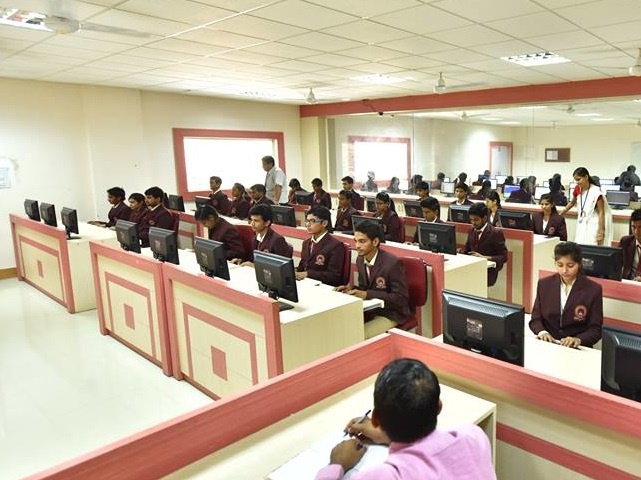 Technocrats Institute of Technology Labs(1)