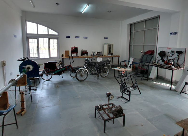 Tula's Institute Dehradun Labs(5)