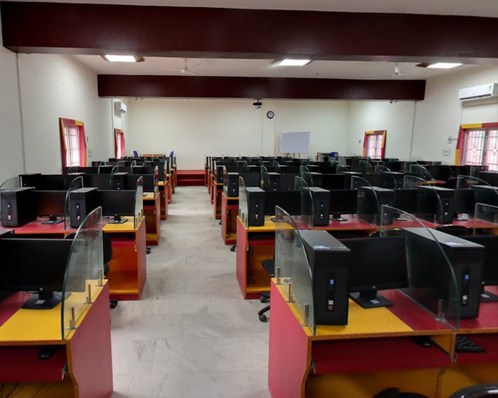 Tula's Institute Dehradun Labs(2)