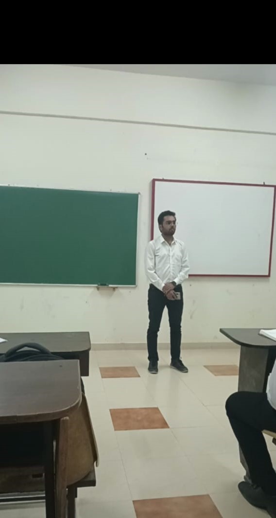 United College of Engineering and Research Classroom