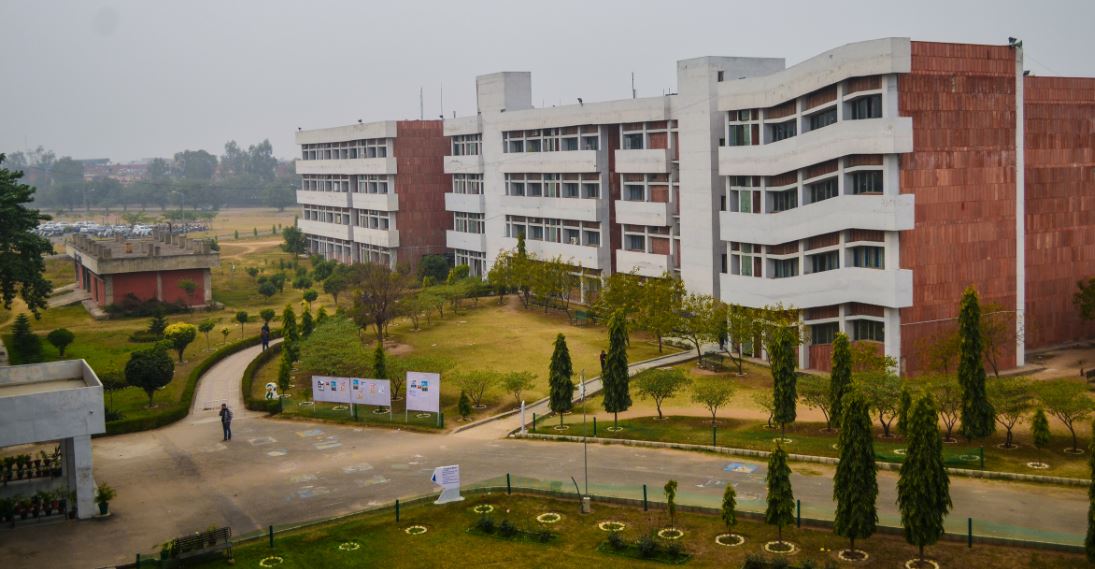 UIET Chandigarh Campus View(1)