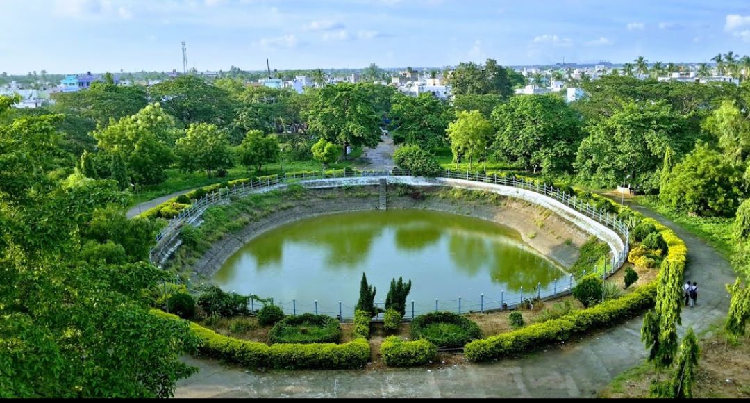 University Institute of Technology Campus View(2)