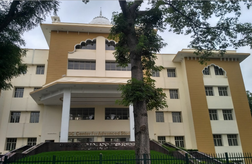 Lucknow University Campus Building(2)