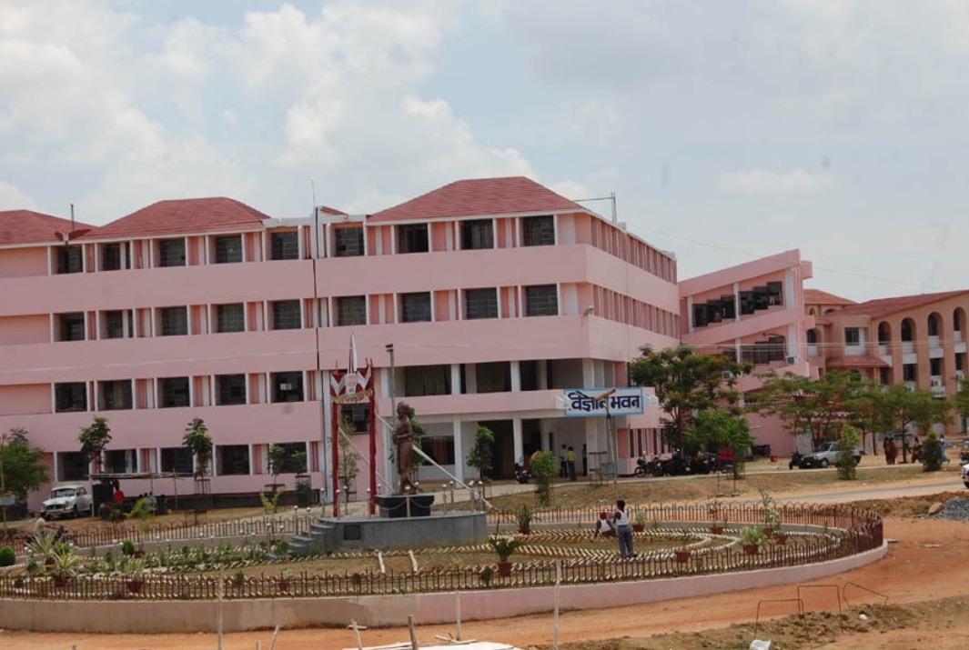 Vinoba Bhave University Campus Building(2)