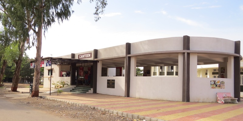VNSGU Surat Cafeteria / Mess