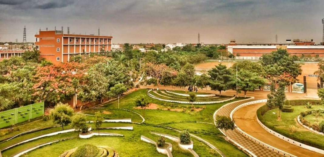 Vel Tech Campus View(3)