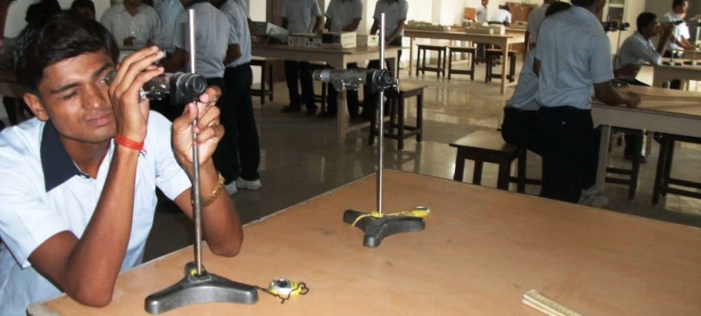 Vidya Vihar Institute of Technology Labs(2)