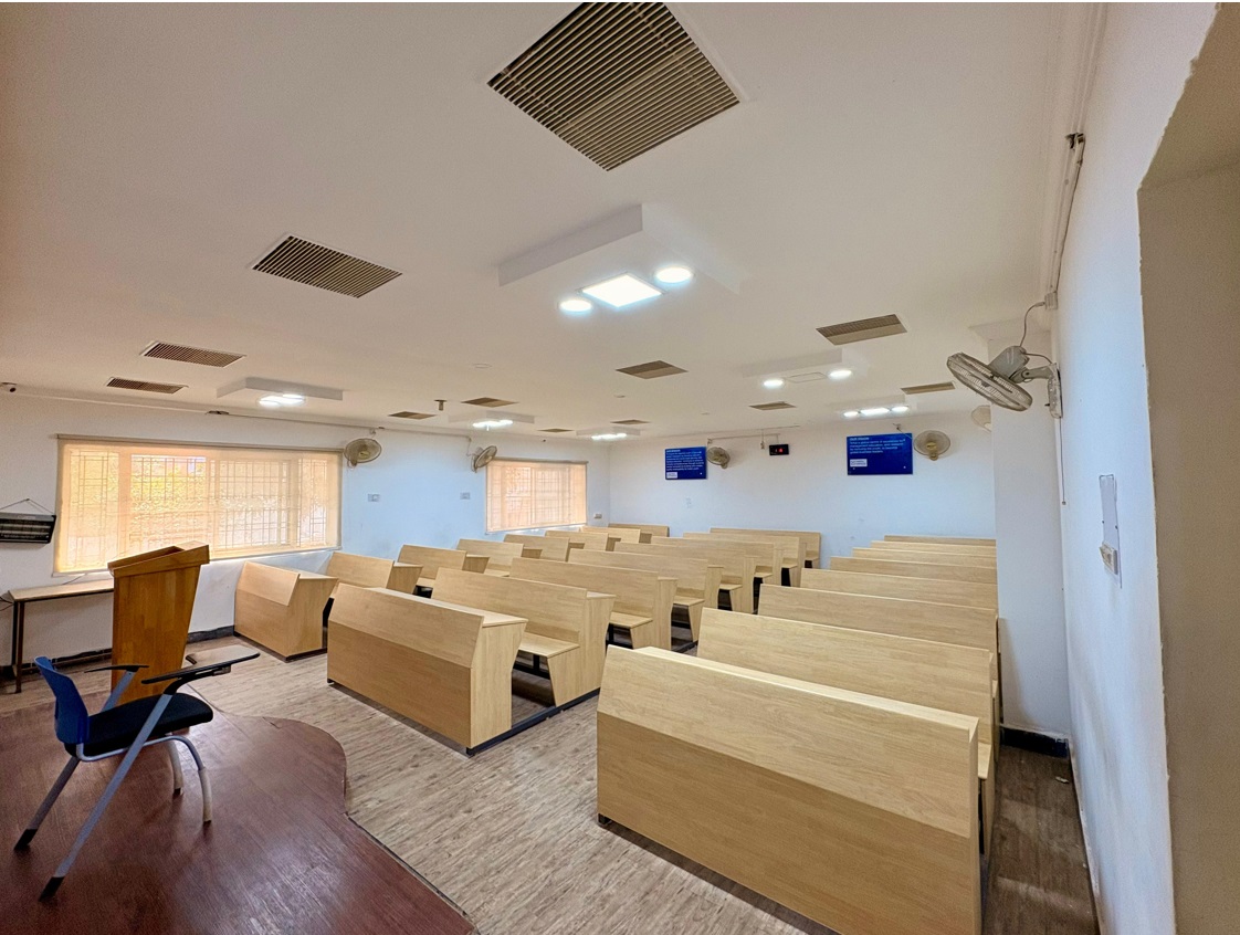 Vishwa Vishwani Institute of Systems and Management Classroom(2)