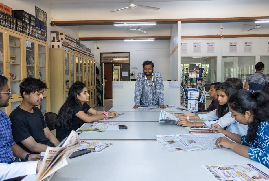 Vishwakarma University Library(2)