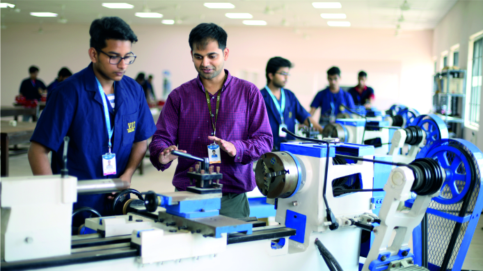 VIT Bhopal Labs(4)