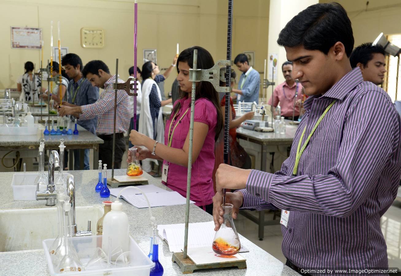 Vemana Institute of Technology Labs(2)