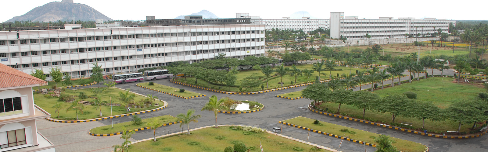 Vivekanadha College of Engineering For Women Campus Building(2)