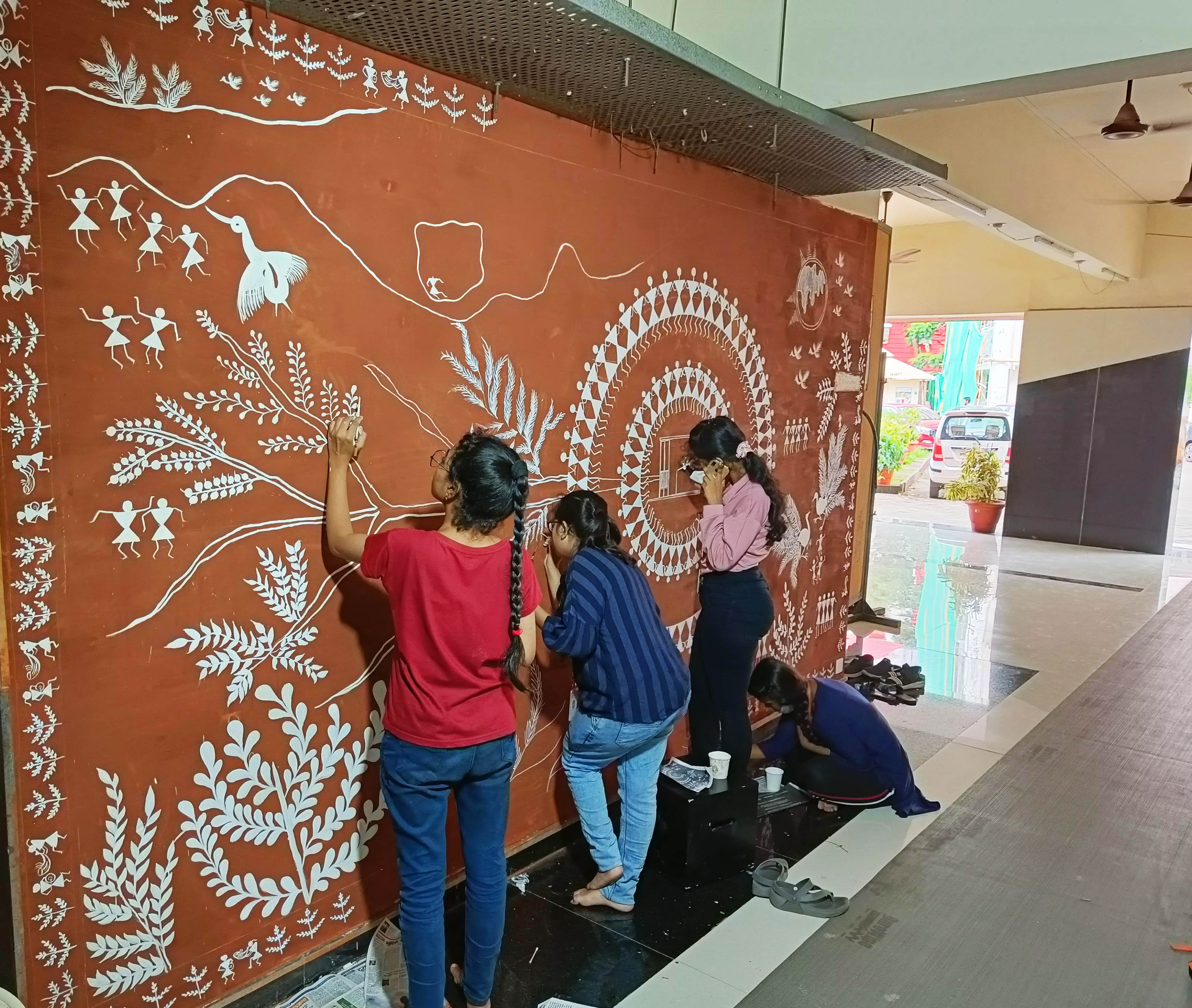 Vivekanand Education Society's College of Architecture Others(6)