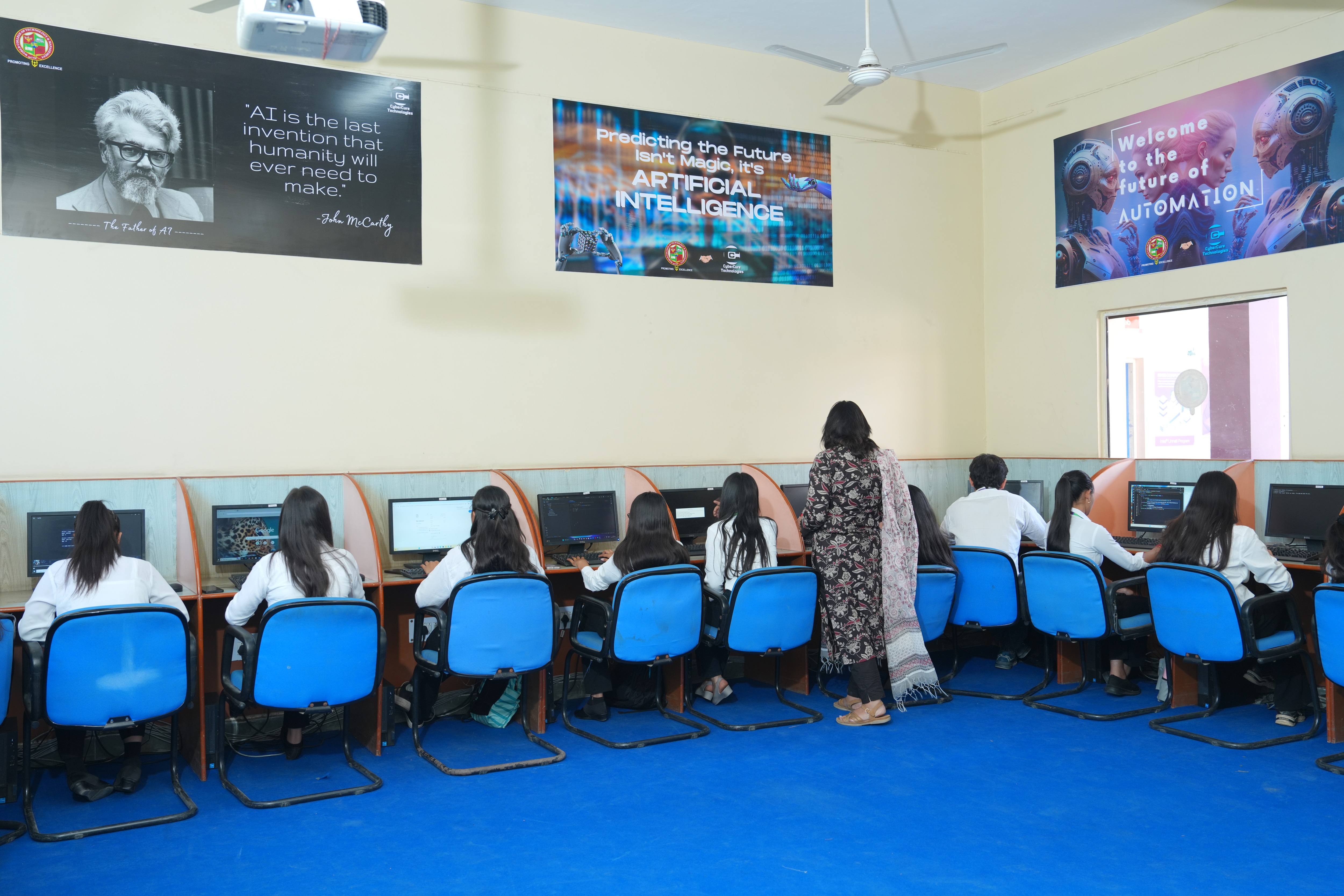 World College of Technology and Management Labs(2)