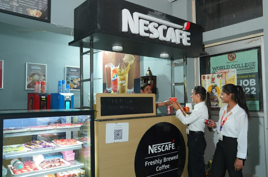 World College of Technology and Management Cafeteria / Mess