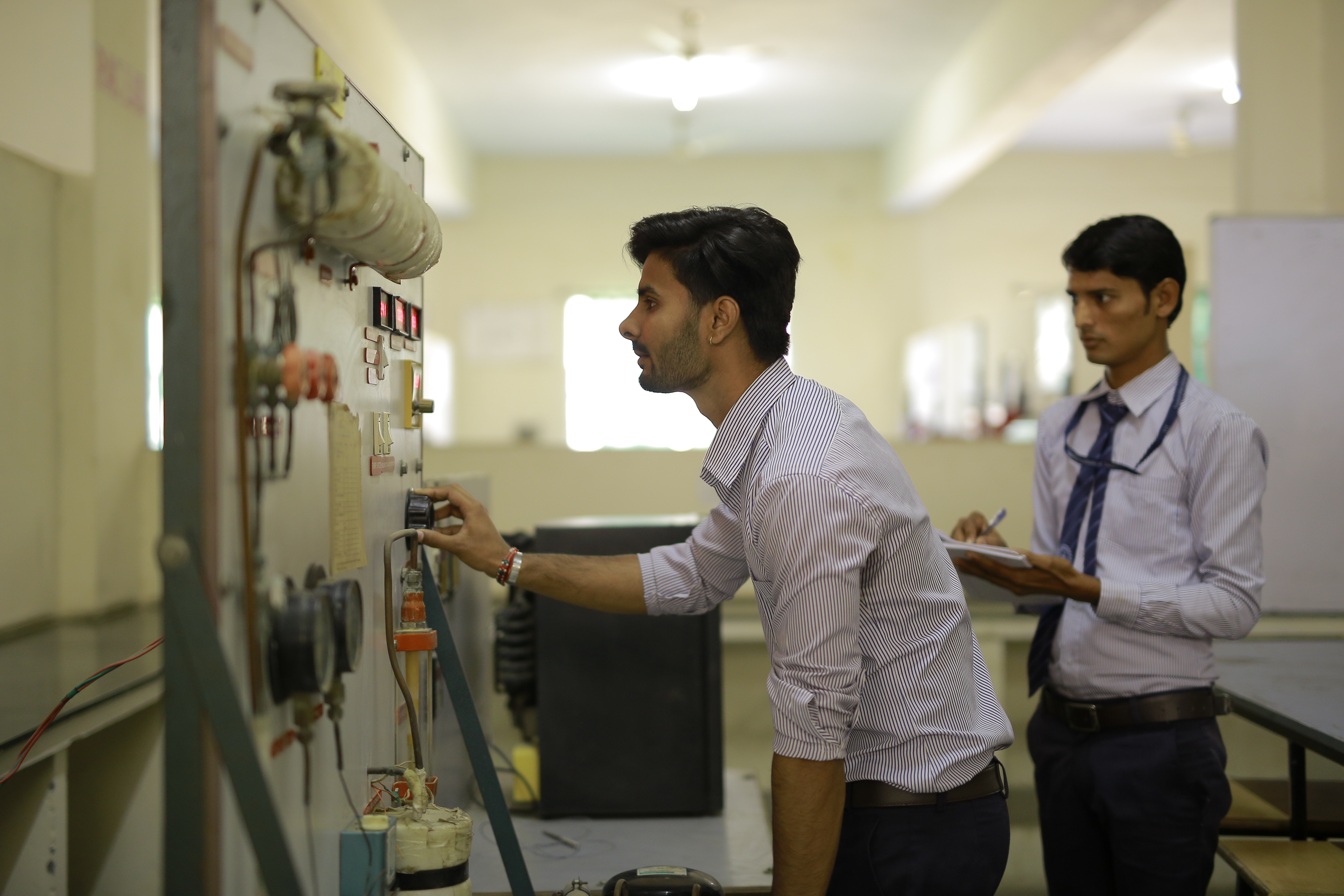 Yagyavalkya Institute of Technology Labs(4)